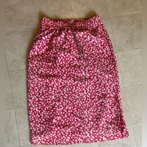 J. Crew pull-on skirt. Size XS. Red and White Floral.